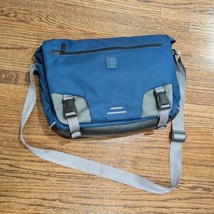 (Like-New) TUMI T-Tech Laptop Bag (Discontinued)
